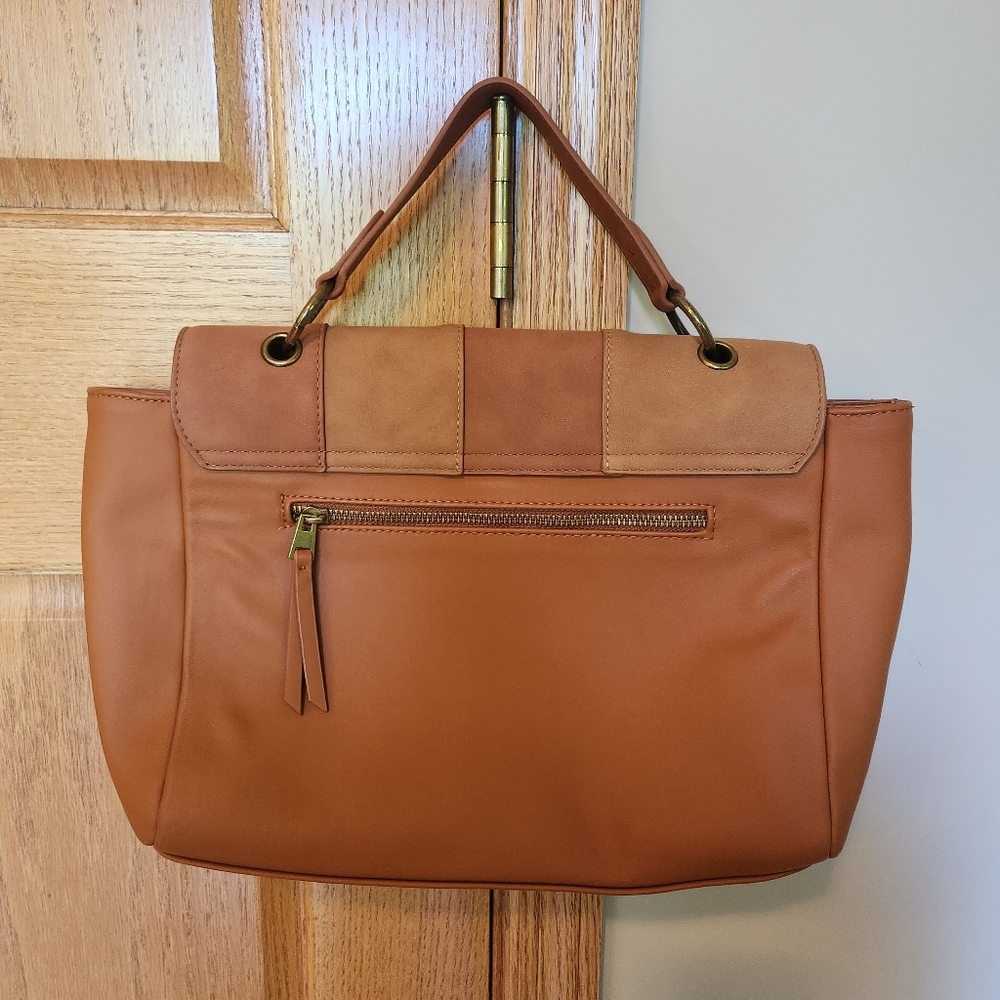 Nwot Universal Thread Handbag/Crossbody - image 2